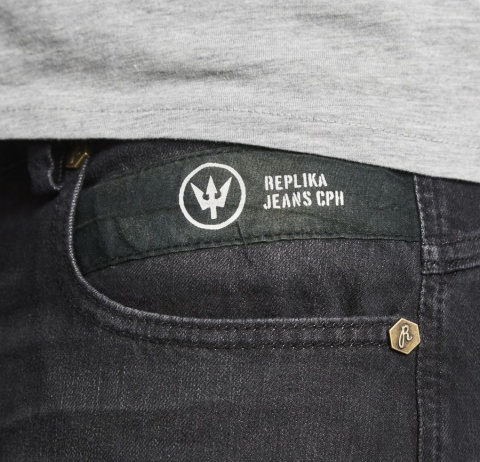 Replika Duże Spodnie Jeans Replika Duże Spodnie Jeans
